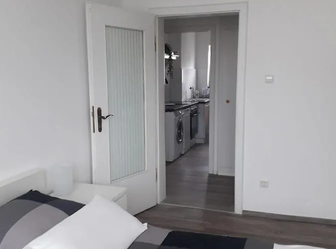 Moderne Helle Remagen